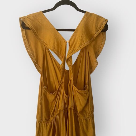 Xhilaration ruffle pants jumpsuitt with open back detail, size XXL - Picture 8 of 11